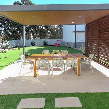 Modern Apartment With Garden Fatima Ngoại thất bức ảnh