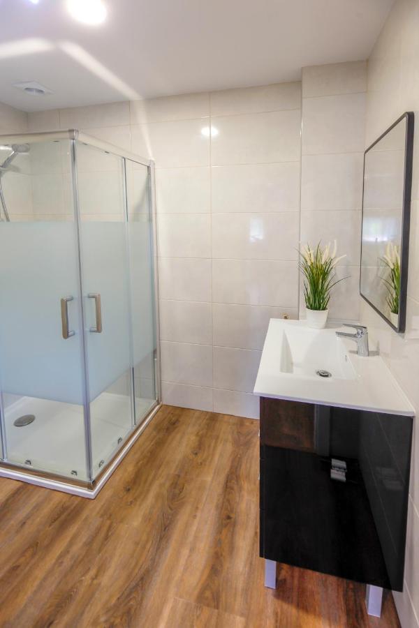 Modern Apartment With Garden Fatima Ngoại thất bức ảnh
